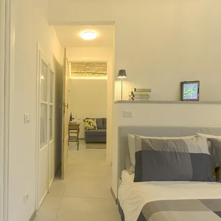 Apartment Via San Gallo 19 Florence