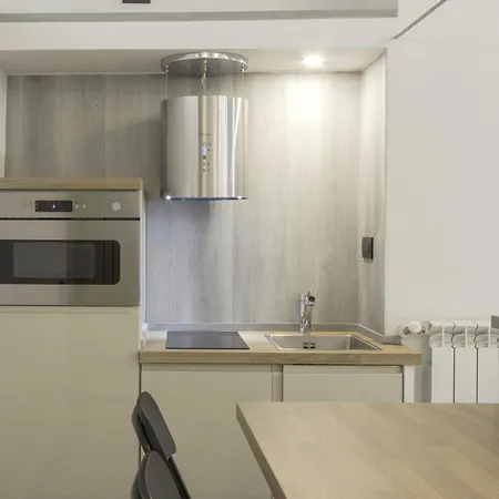 Via San Gallo 19 아파트